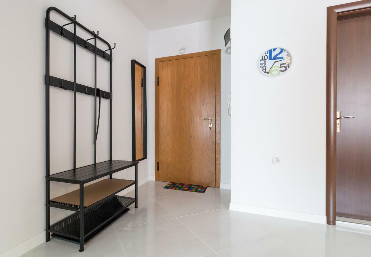 Pop Your Colors - Funky And Modern 1Bdr Apt By Flat Mаnager Plovdiv Kültér fotó